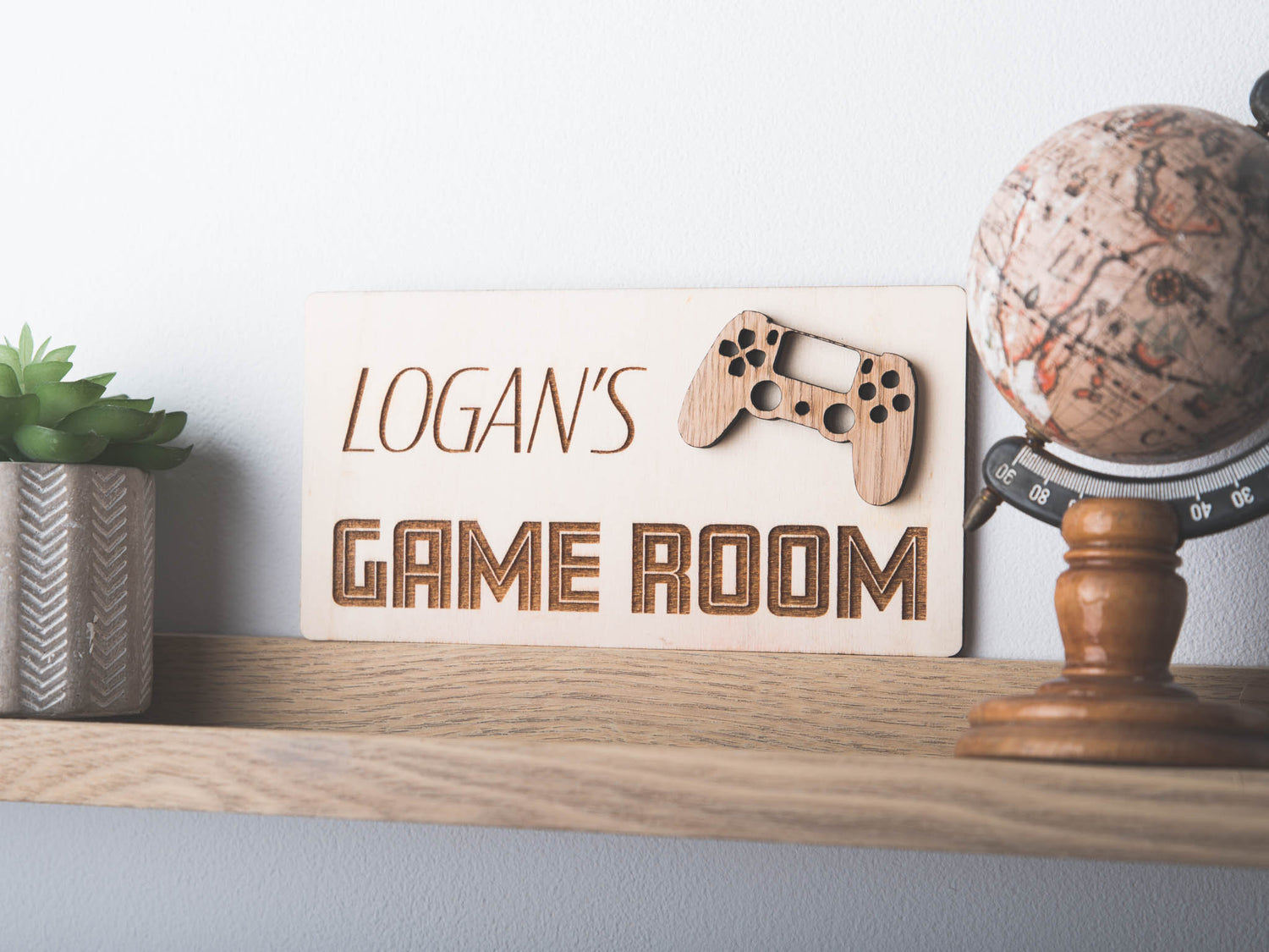 Personalised Games Room Sign | Gamer Gift | Birthday Present For Playstation Lover | Xbox Addict | Computer Geek | Man Cave | Playroom Sign
