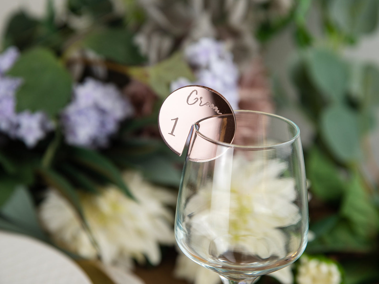 Acrylic Wedding Name Place Cards Ideas, Circle Place Names Wedding Favours, Disc Name Tags for Glass Place Setting Holder Drink Charm